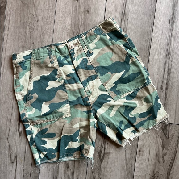 MOTHER rambler patch pocket shorts - Picture 4 of 6